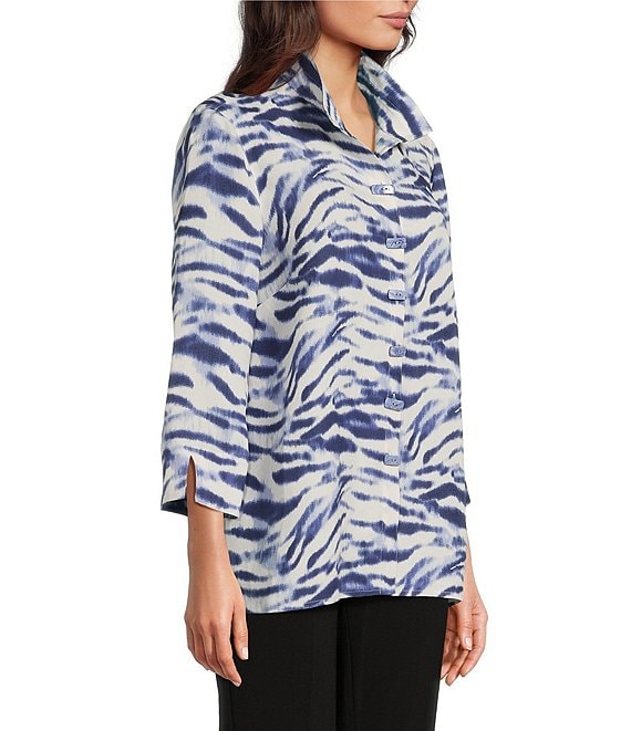 Zebra Print Wire Collar 3/4 Sleeve Button Front Tunic