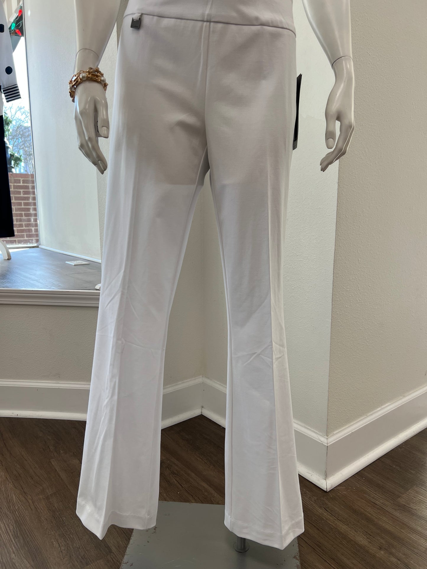 Slim Sation White Flared Pull On Pants