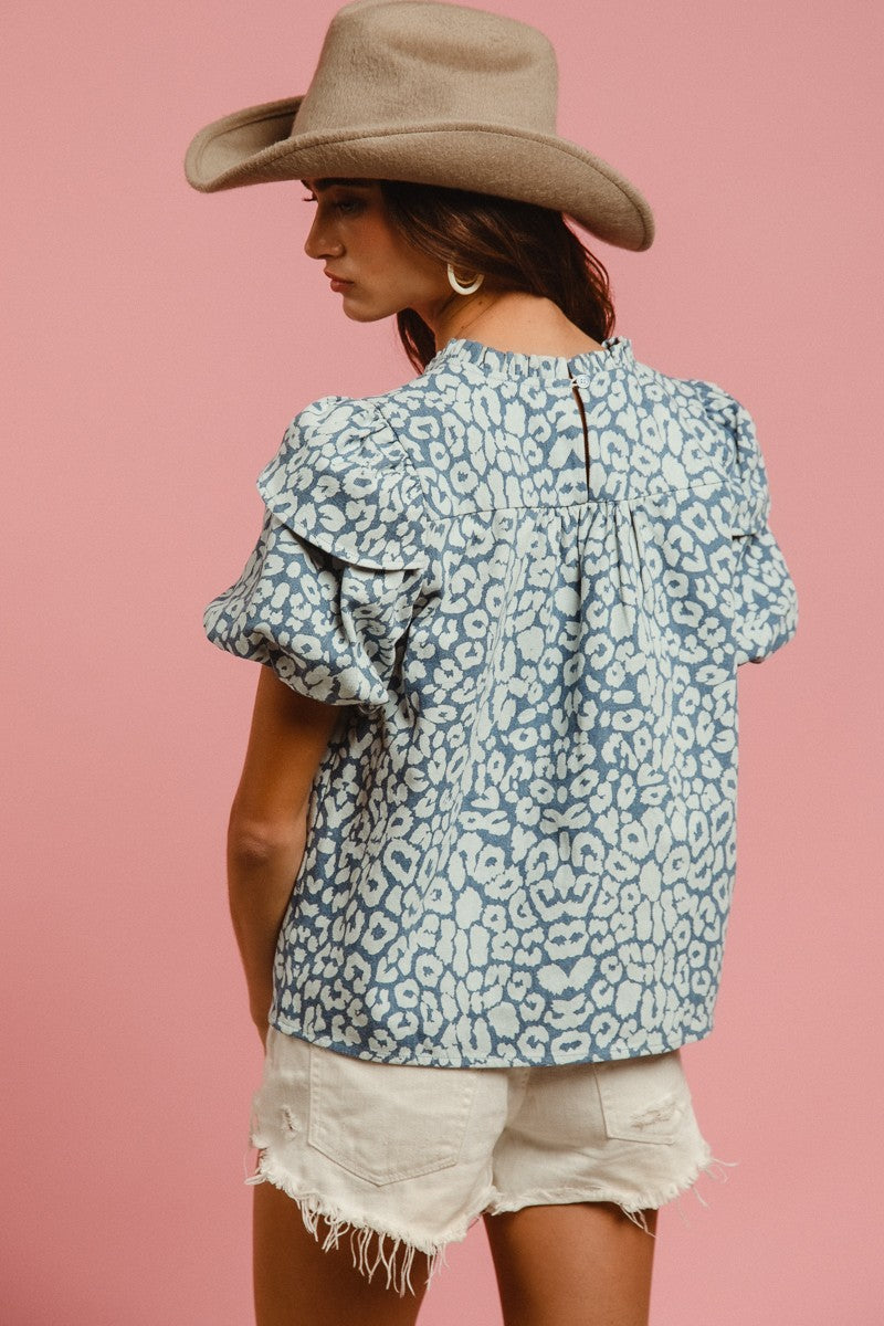 LEOPARD PRINT DENIM PUFF SLEEVES GATHERING NECK DETAIL TOP BACK KEYHOLE