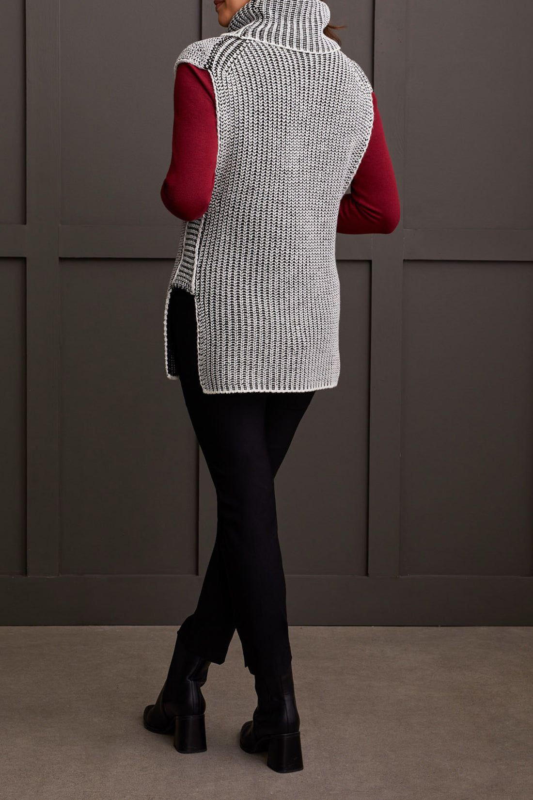 PLAITED COWL NECK SWEATER-BLACK