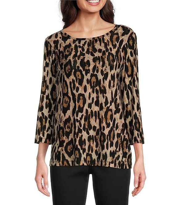 Cheetah Printed Stretch V-Neck 3/4 Sleeve Tunic Top