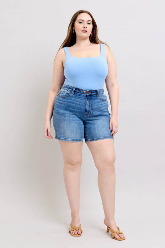 2 Button Mid Length Dad Shorts Plus