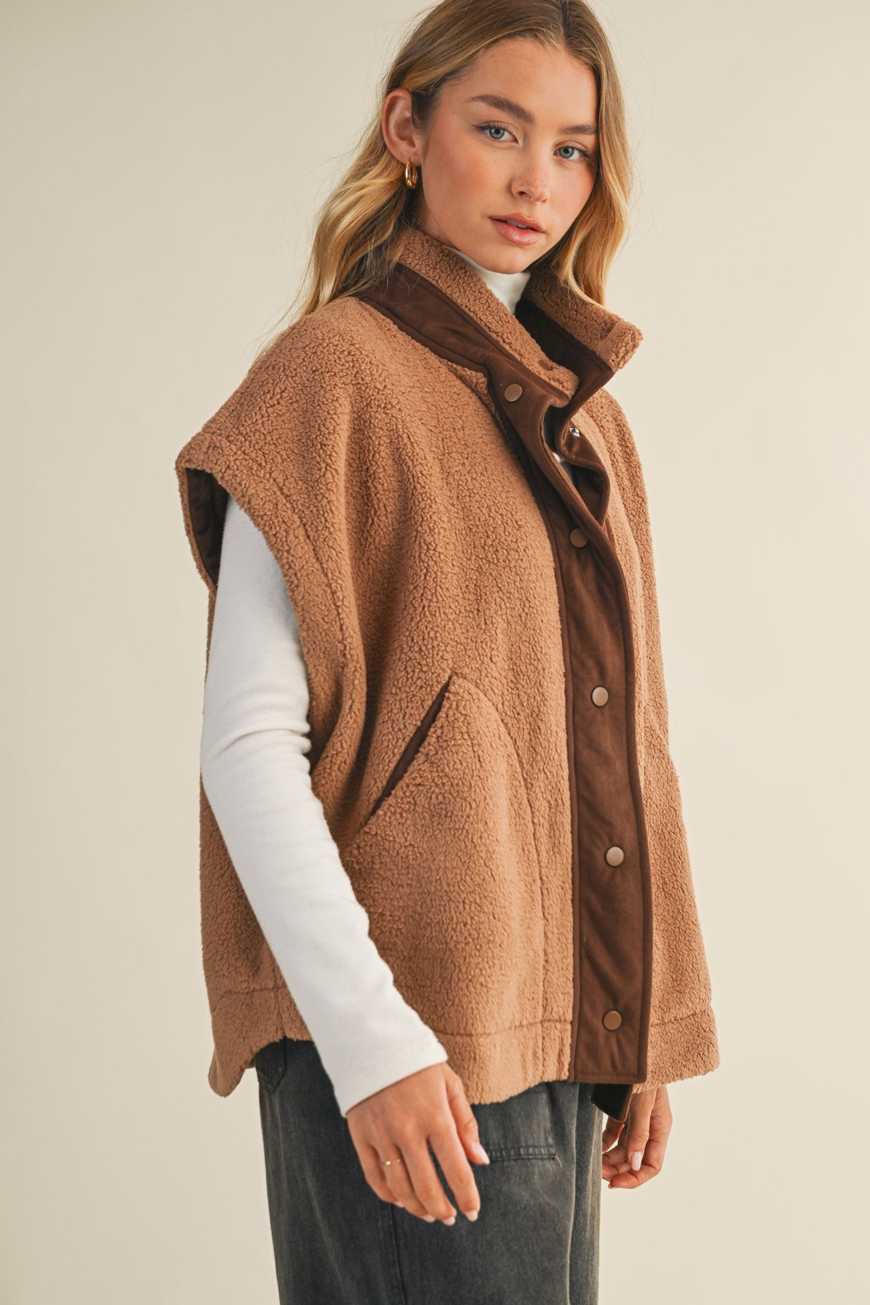 Camel Snap Button Down Vest Jacket