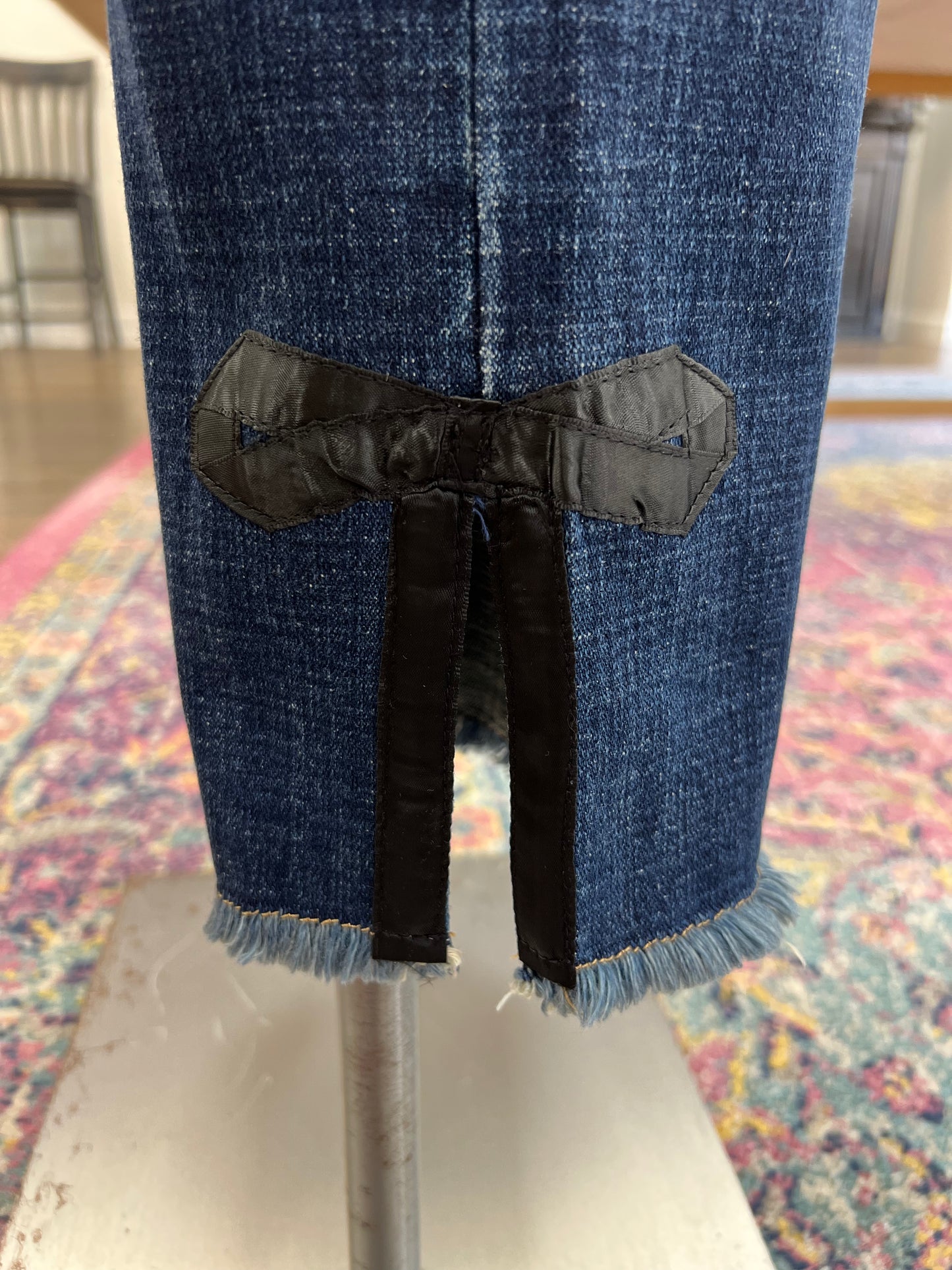 Straight leg jean with bow trim