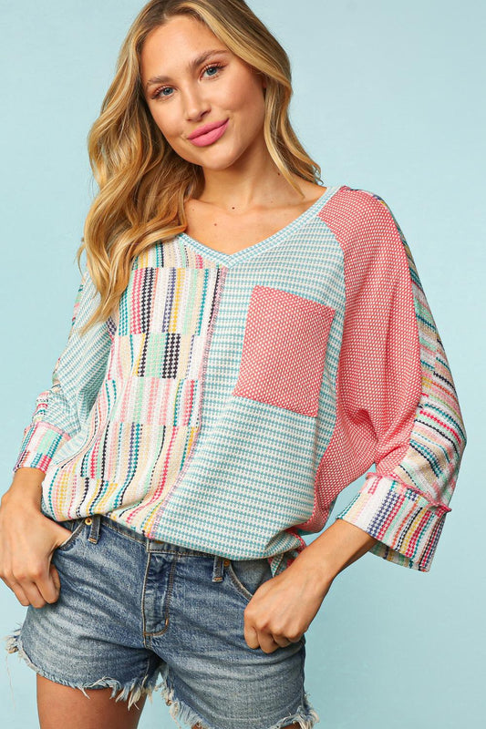 SEAFOAM/CORAL V NECK RAGLAN DOLMAN THREE QUARTER SLEEVE TOP