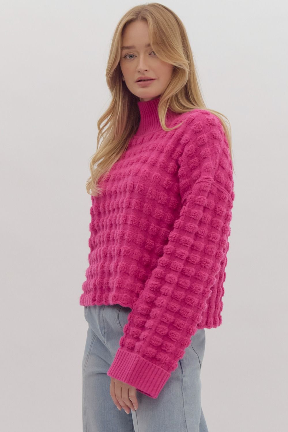 Fucshia Textured long sleeve turtleneck crop pullover