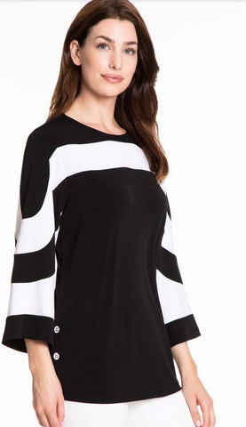 Black Color Blocked Knit 3/4 Sleeve Button Side Vent Top
